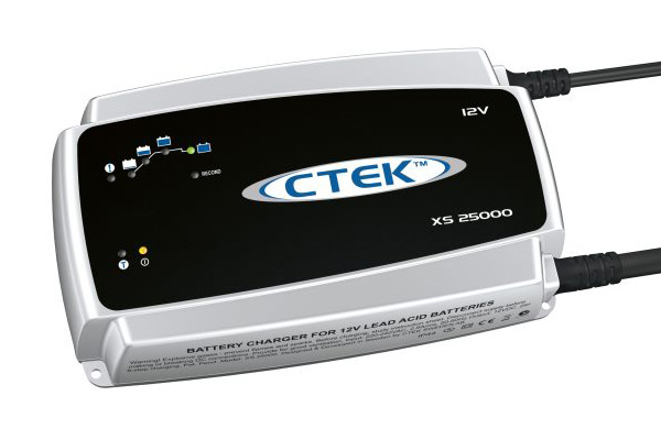 Cargador de batería CTEK XS 25000